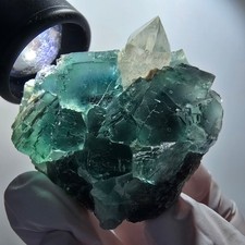 Cube de fluorite fantôme