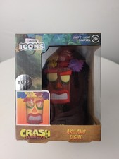 Crash Bandicoot Aku Aku Figure