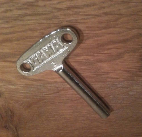 Clef pour jouet - pour, gama
