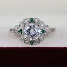 Bague de fiançailles ronde