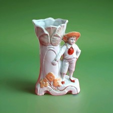 Superbe figurine en porcelaine allemande numérotée