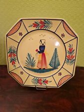 Assiette en Faïence de Quimper Signé HB