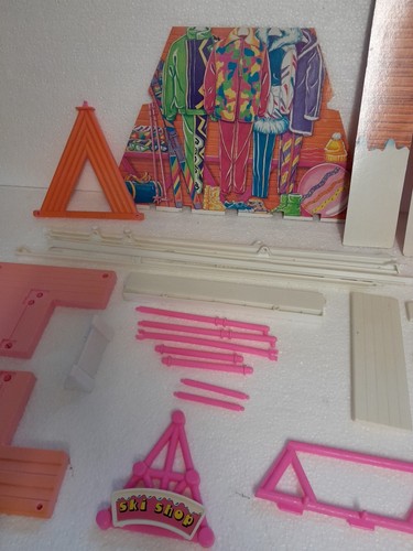 Barbie ski shop - shop, vintage