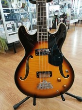 Guitare basse électrique