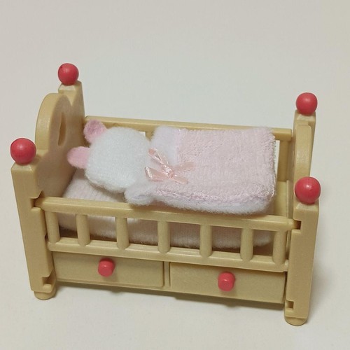 Lit bébé sylvanian families - lit,
