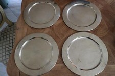 lot de 4 assiettes ou plats en