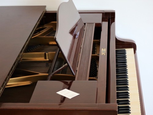 Piano queue - à,