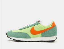 Nike Daybreak En Vert Et