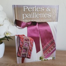 Perles et paillettes, broderie