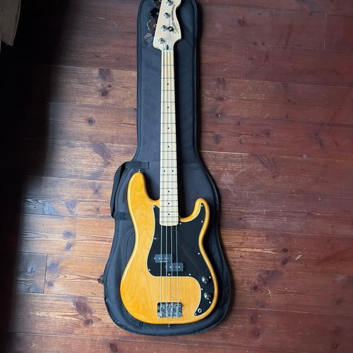 Squier precision bass - squier,