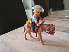 Playmobil  Cow-boy a Cheval