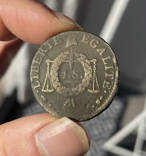 Rare non daté monnaie sol - datÉ,