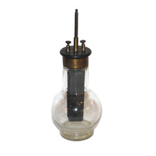 Ancienne pile de Grenet / médical / médecine