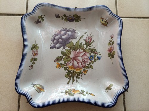 Très ancien plat charolles - très,