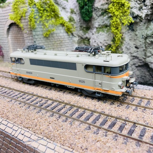 Locomotive électrique 9520 - électrique,