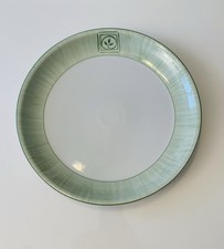 Plat Guy Degrenne en Porcelaine Collection « Trait pour Trait » Couleur Pistache