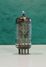 1 Tube électronique  - ECC82
