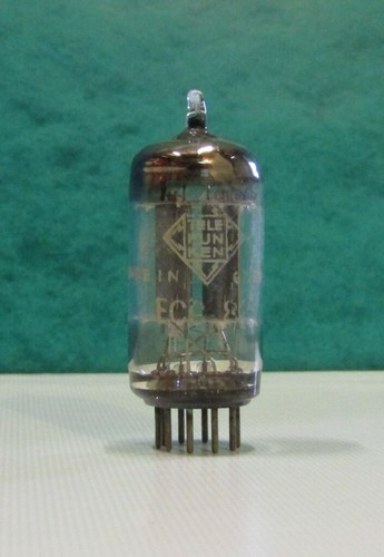 Tube électronique ecc82 - tube,