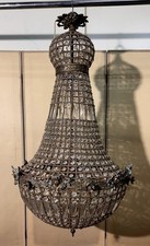 Enorme lustre montgolfiére a décors de tetes de Putti / h105 cm