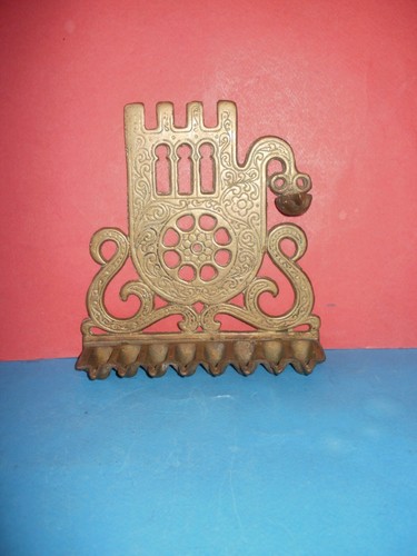Ancienne menorah hanoukka - menorah,