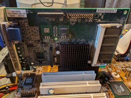 Matrox agp mga - mga-g200, 8mb