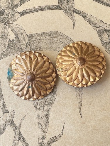 Grands boutons ancien forme - 2,
