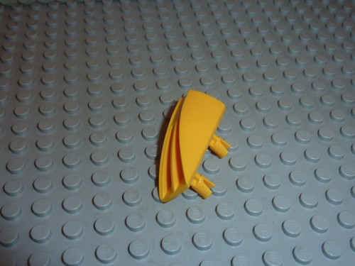 Lego yellow technic - yellow, side