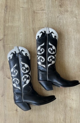 Tony lama cowboy - tony,