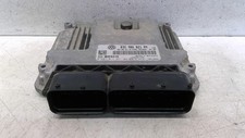 Calculateur moteur VOLKSWAGEN