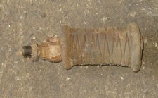 * repose pied arriere moto de