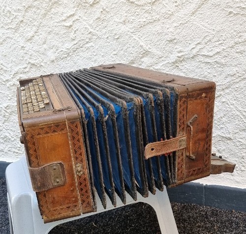 Accordéon ancien instrument - accordéon,
