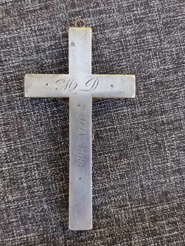 Ancienne croix religieuse