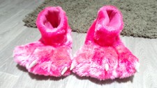 pantoufles rose pattes griffes de dinosaure pointure 40/41