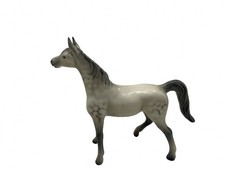 Figurine Goebel cheval 16 x 15