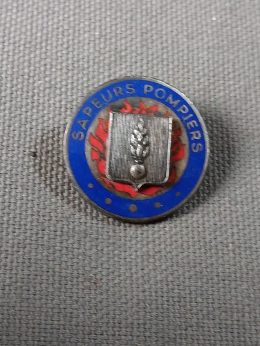 Insigne pucelle sapeurs - pucelle,