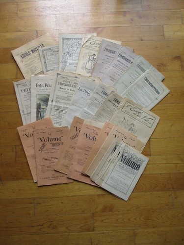 Lot vieux papiers journaux - vieux,