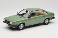 MCG18525 Audi 80 B2 Green MCG 1:18