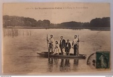 La Villeneuve au Chêne (Aube) - L'Etang de Fort en Paille - Jeune Pêcheuse à la