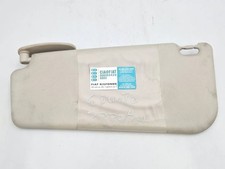 735480910 pare-soleil gauche