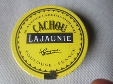 Boite cachou lajaunie