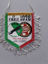 ANCIEN FANION FOOTBALL  1/2