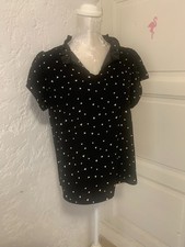 haut blouse manches courtes taille L  portée une ou deux fois comme neuve