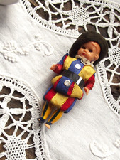 Petit poupon garde  SUISSE