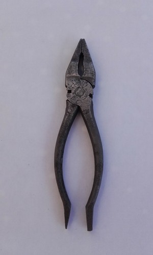 Ancienne pince outil vintage - pince,