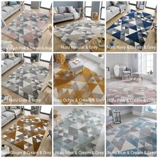 Dakari Nuru Géométrique