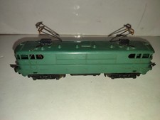 GEGE GéGé  HO LOCOMOTIVE ELECTRIQUE  SNCF BB 9240 FONCTIONNE BON ETAT