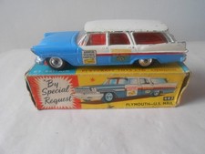 CORGI TOYS. PLYMOUTH SPORTS  443. U.S. MAIL .Made in GT. BRITAIN  1/43 Poste