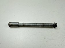 AXE ROUE AVANT HONDA CBR 1000