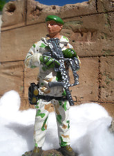 Soldat de plomb LEGION :  Sergent U.R.H. du 2ème R.E.G. BERET VERT, 2009..no 142