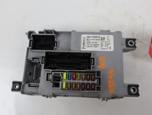 Boite fusibles occasion ford - a,